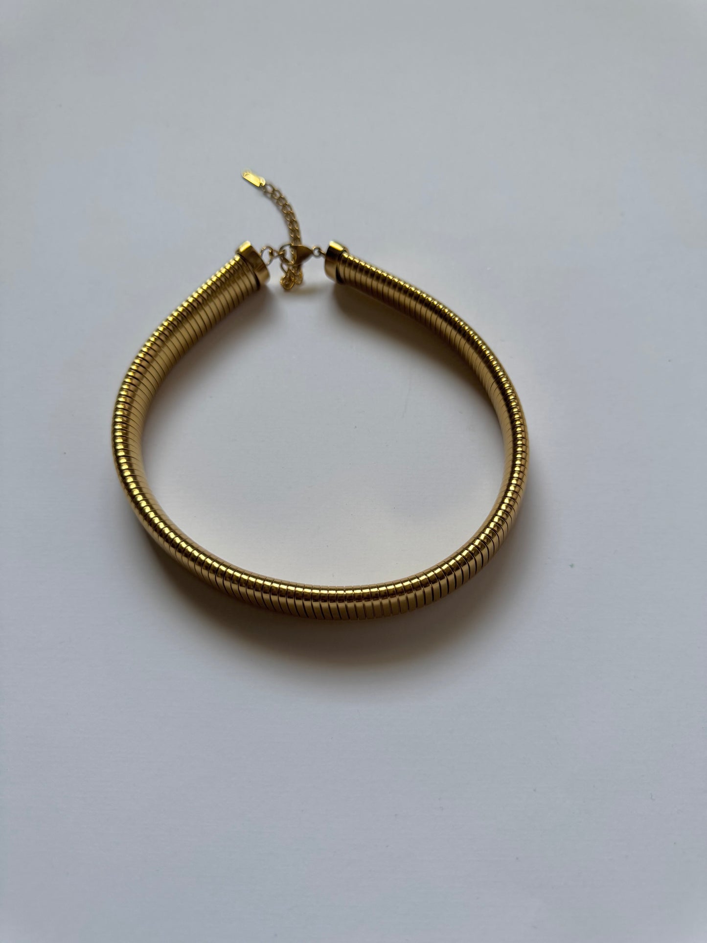 Tye Choker