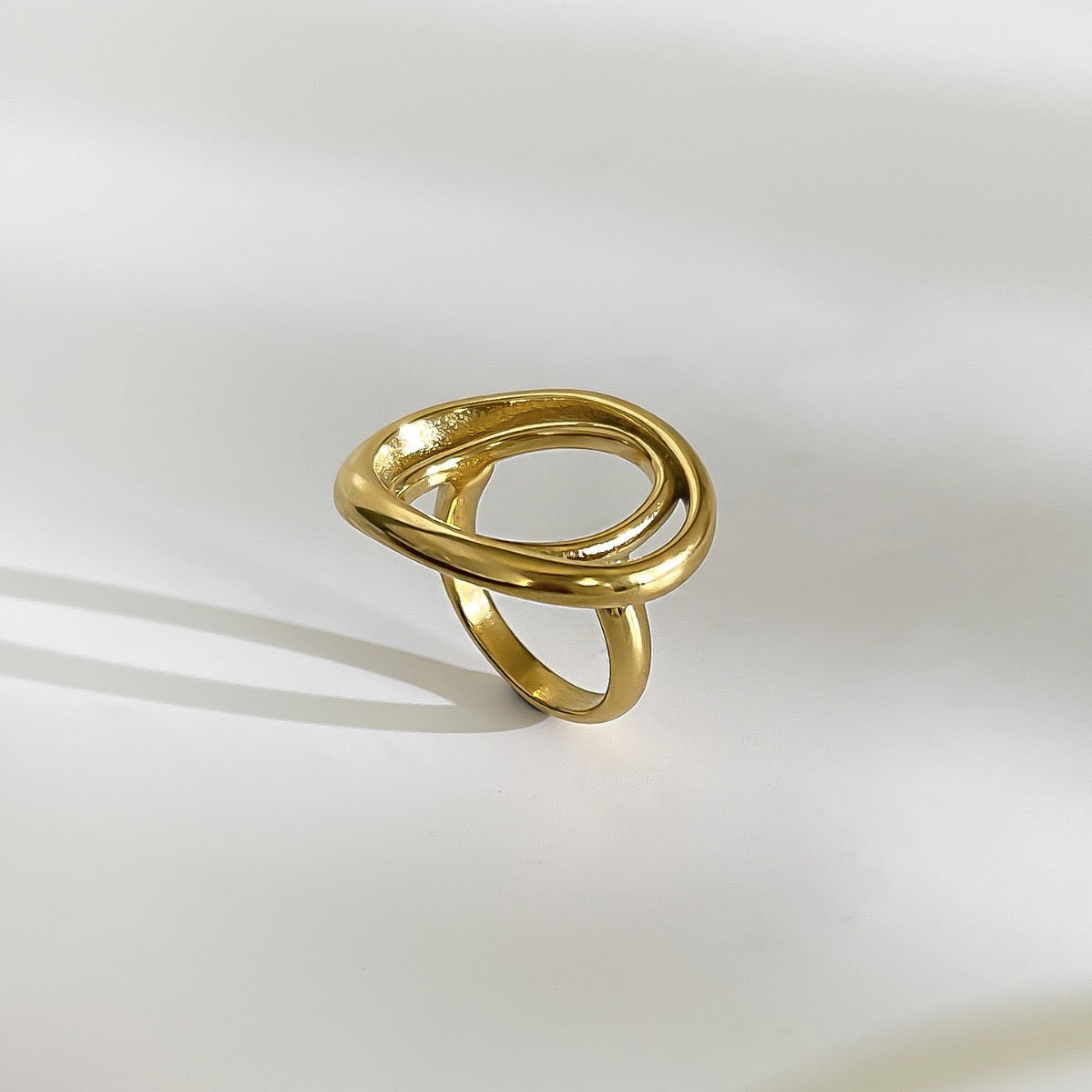 Ona Ring