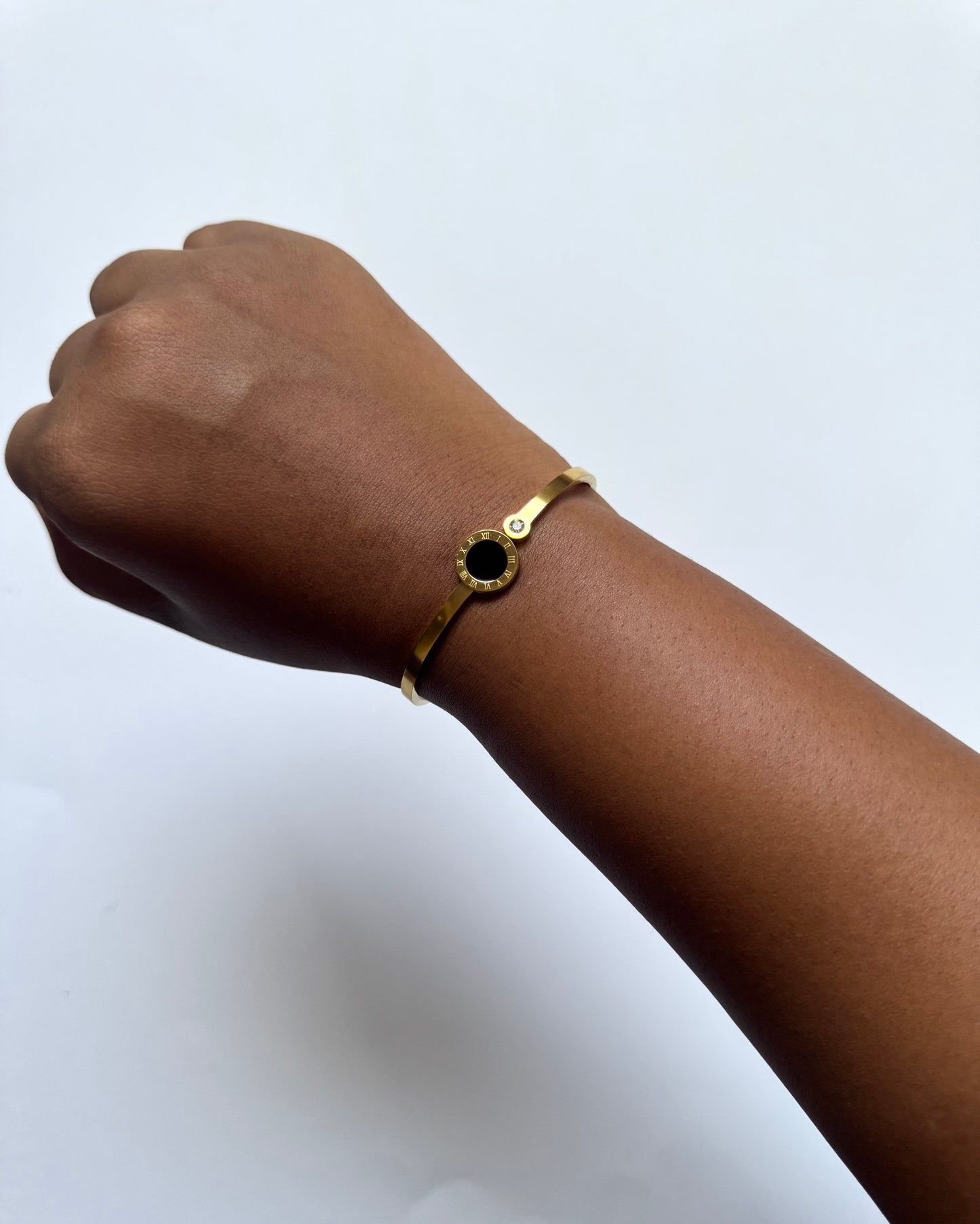 Roman Cuff