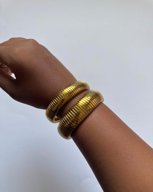Gold Tye Bangle