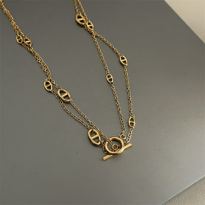Oma Necklace